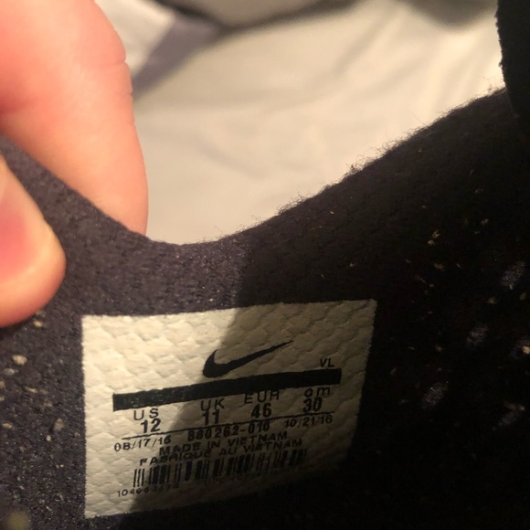 ❌SOLD❌Men's Nike Turf shoes - Picture 3 of 4